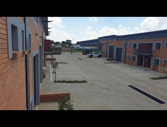 INDUSTRIAL PROPERTY TO RENT IN N4 GATEWAY INDUSTRIAL PARK